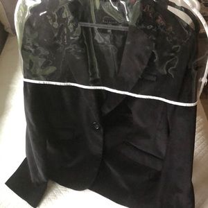 Sharp Black Velvet Blazer